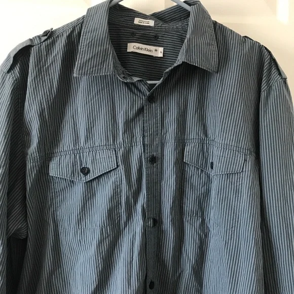 Calvin klein 100% cotton long sleeve button down stripe shirt - Picture 4 of 9